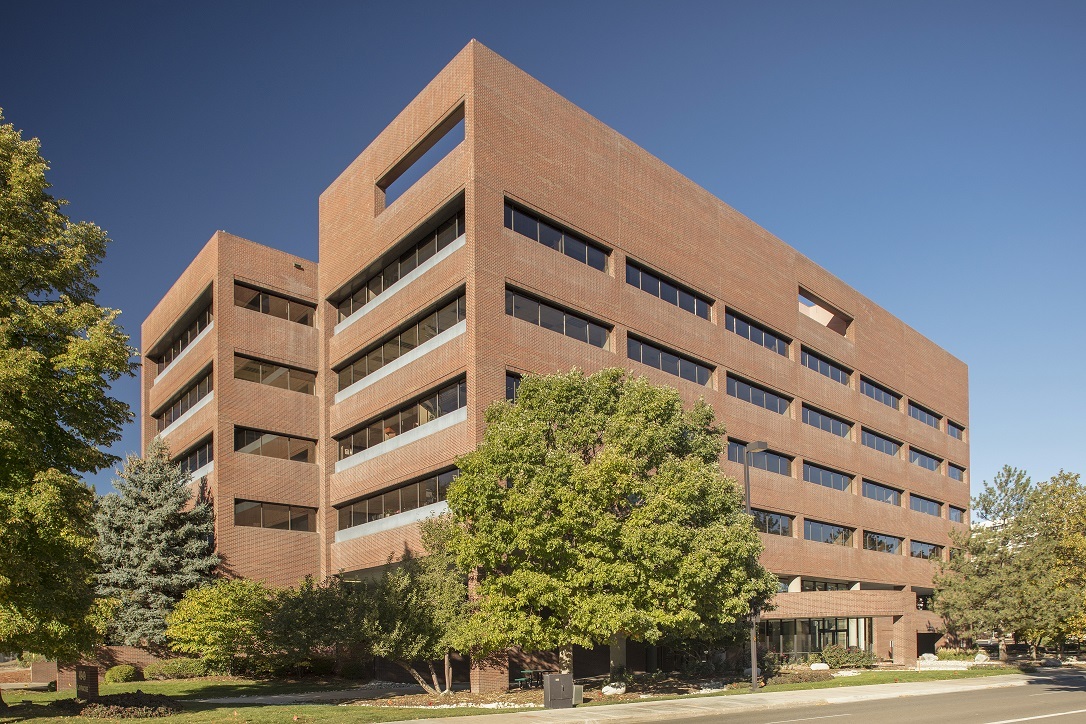 4949 S Syracuse St, Denver, CO for Rent