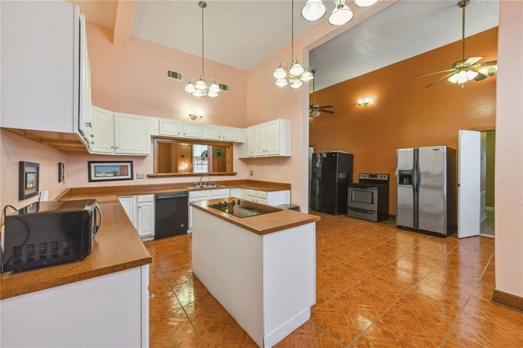 5330 Dauphine St, New Orleans, LA for Rent