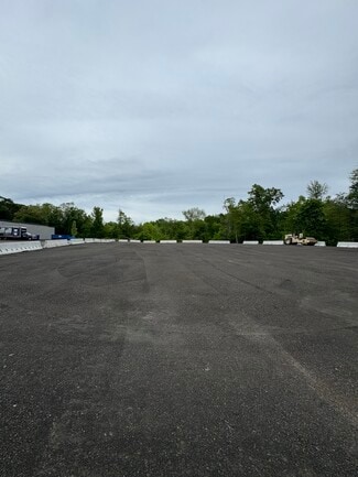 North Haven, CT Commercial Land - 101 Powdered Metal Rd