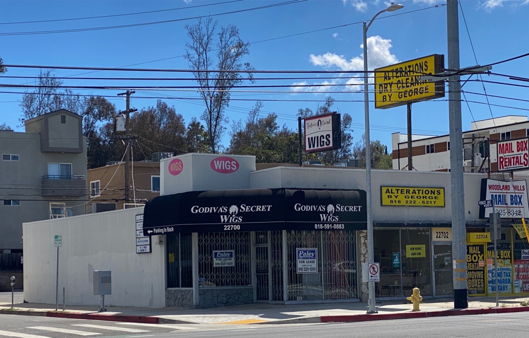 2270022704 Ventura Blvd Woodland Hills, CA 91364 Retail Property for