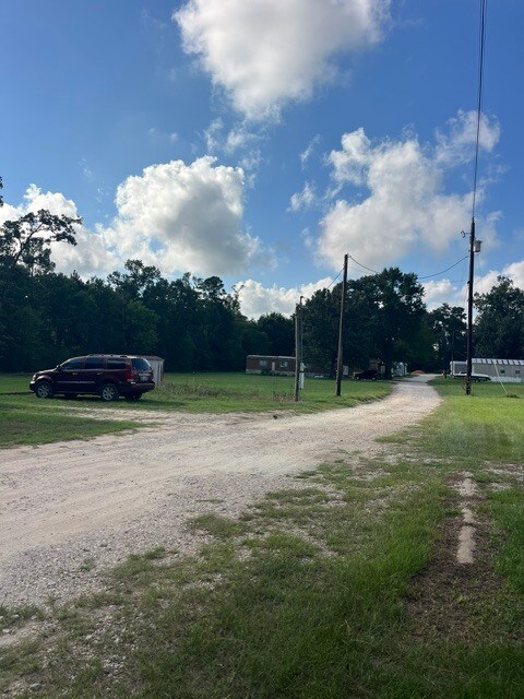 19637 FM 1097, Montgomery, TX for Sale