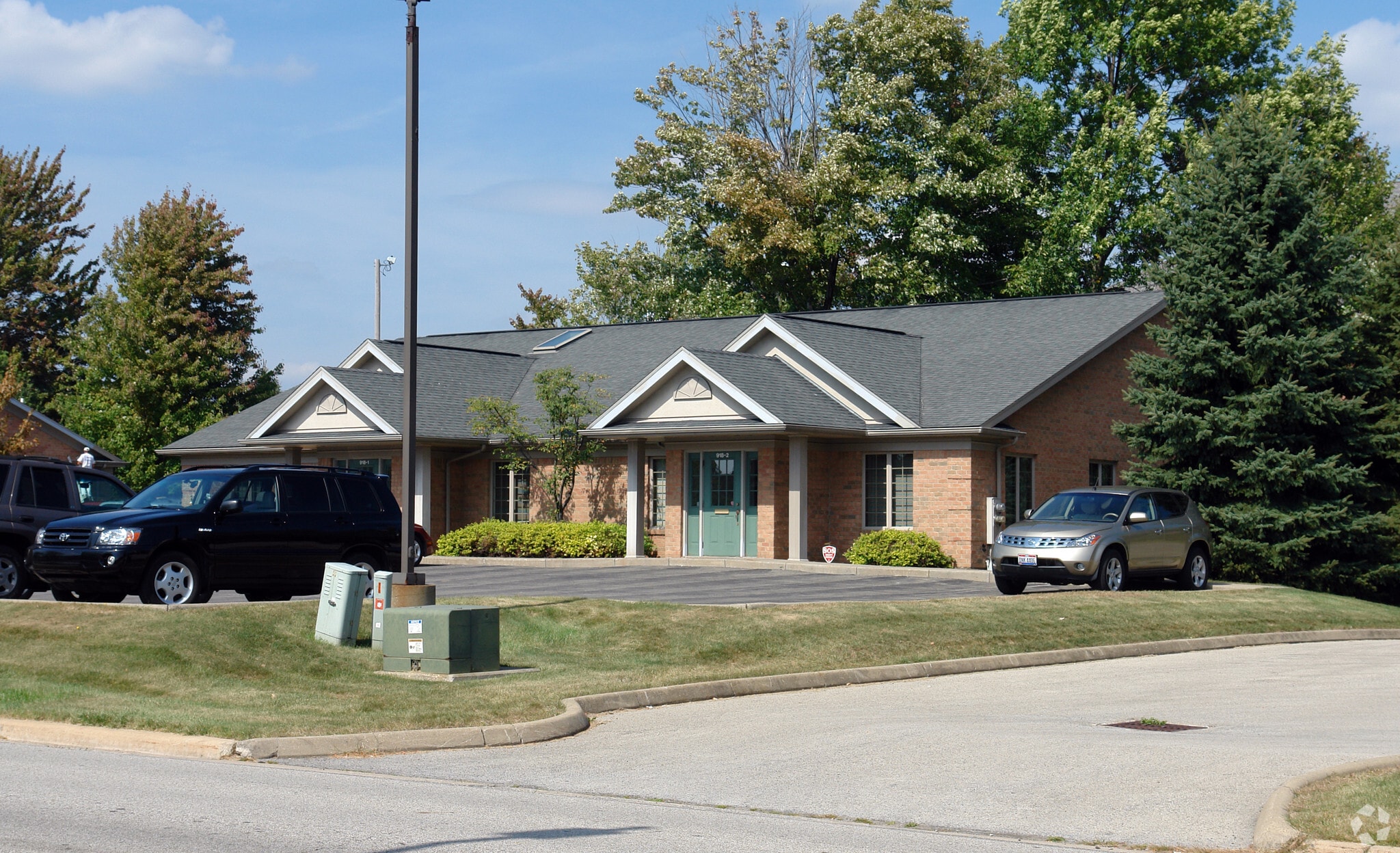 918 Trailwood Dr, Youngstown, OH for Sale