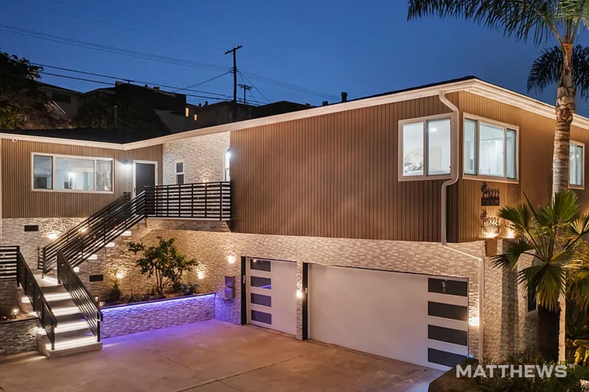 8222 Pershing Dr, Playa Del Rey, CA for Sale