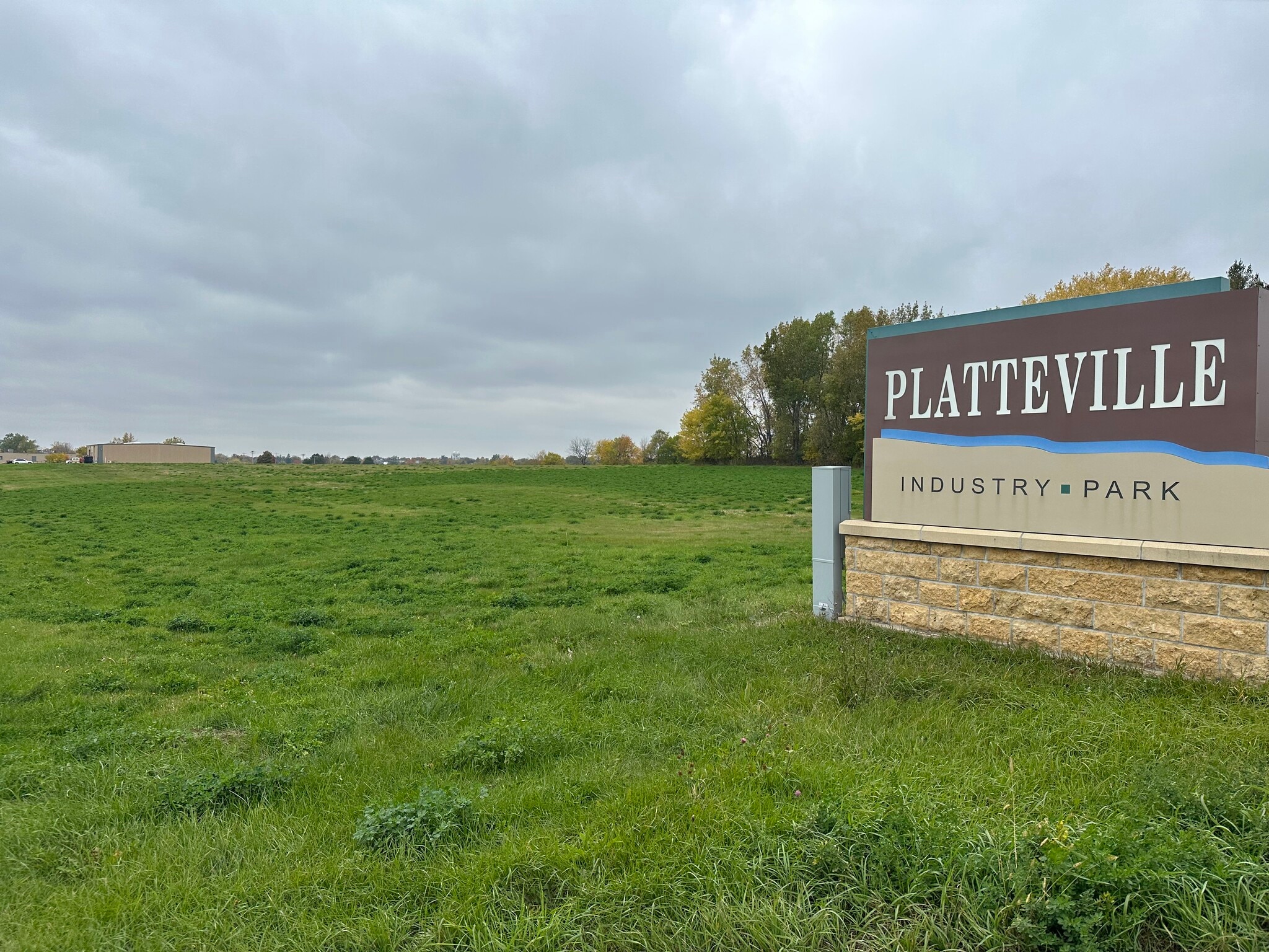 1445 Vision Dr, Platteville, WI for Sale