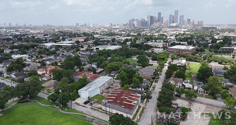 215 N Jenkins St, Houston, TX for Rent