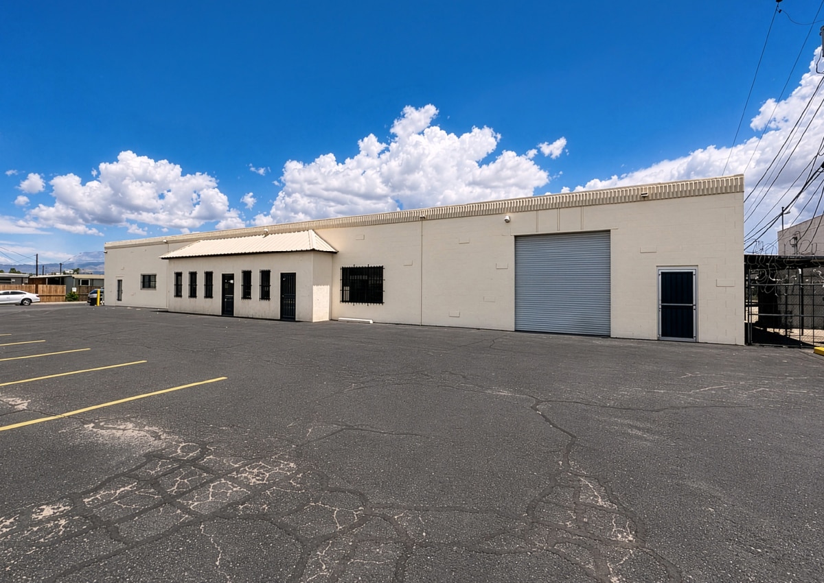 9600 Bell Ave, Albuquerque, NM for Sale