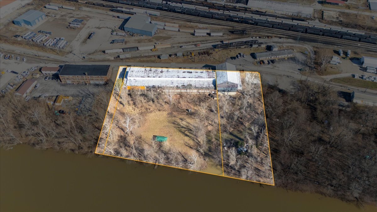 828 Depot St, Parkersburg, WV for Sale