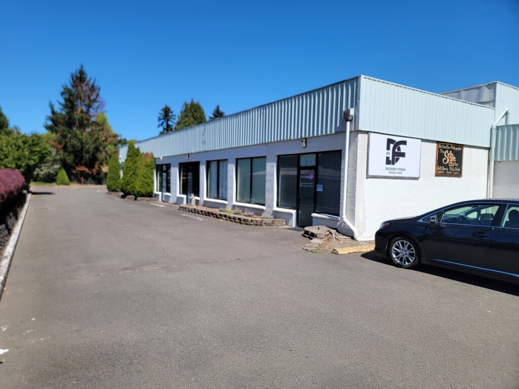 2025-2061 State St, Salem, OR for Rent