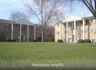 Saginaw, MI Apartments - 2403 Mackinaw St