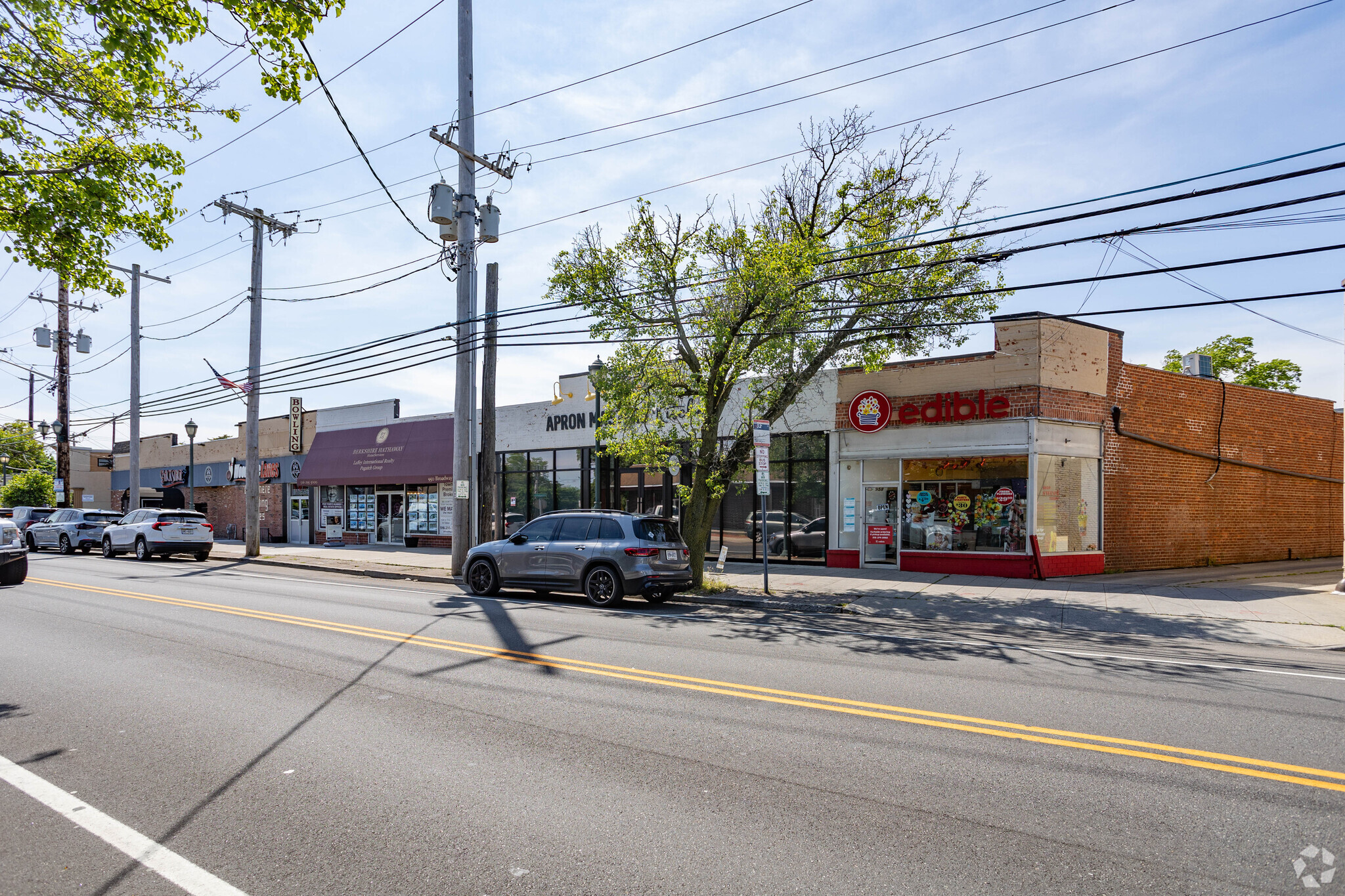 948-958 Broadway, Woodmere, NY for Sale