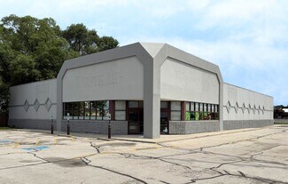 Oak Harbor, OH Drug Store - 306 W Water St
