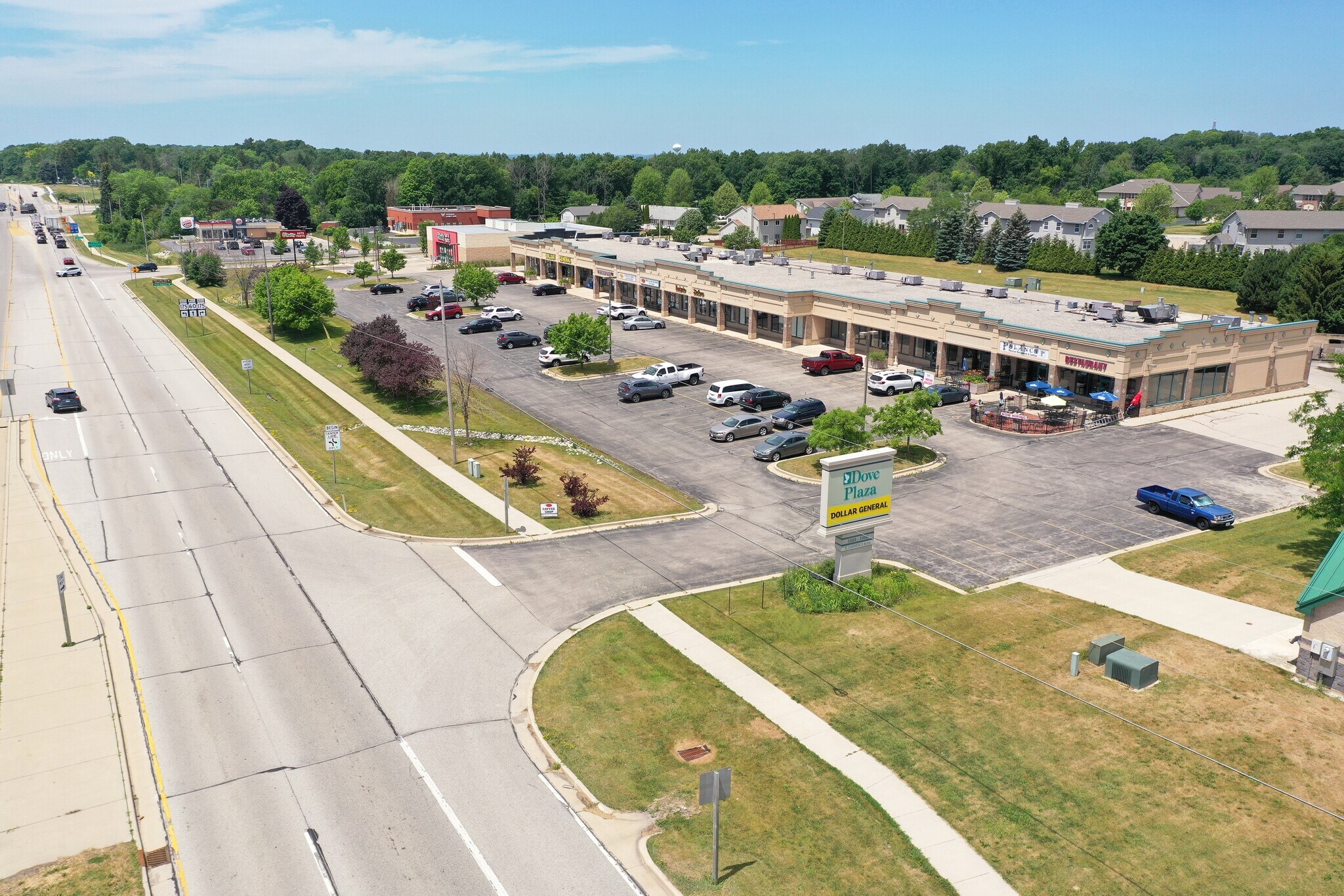 1024-1060 E Commerce Blvd, Slinger, WI for Rent