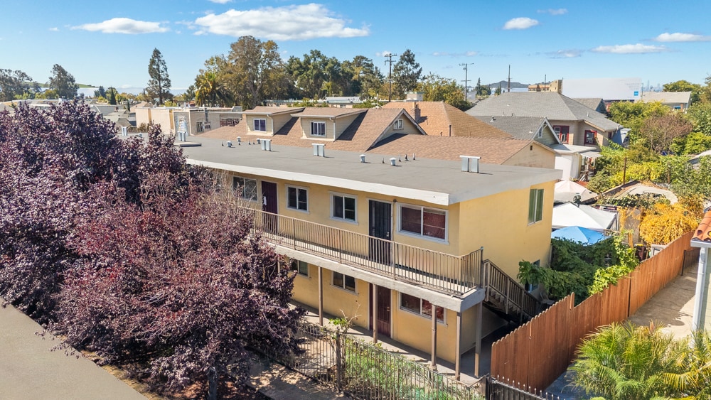 2011 Rutherford St, Oakland, CA for Sale