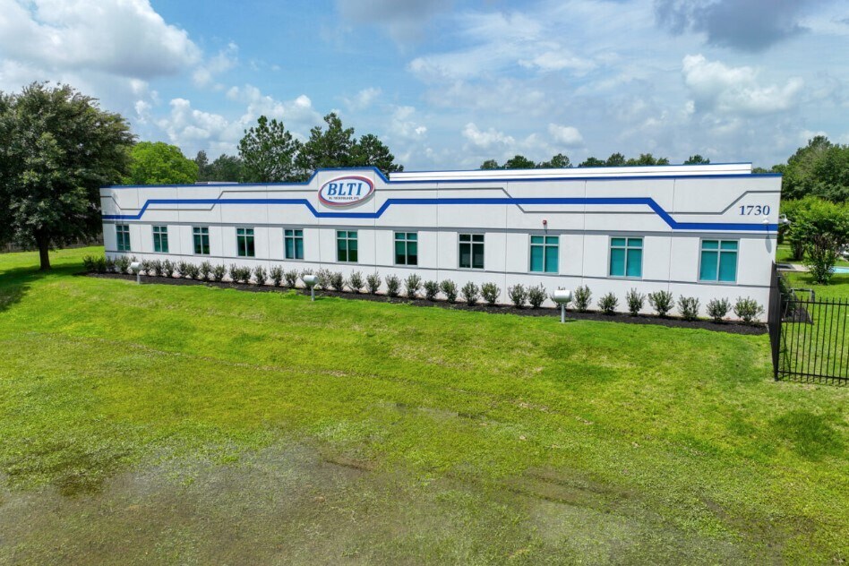 1730 S Cherry St, Tomball, TX for Sale