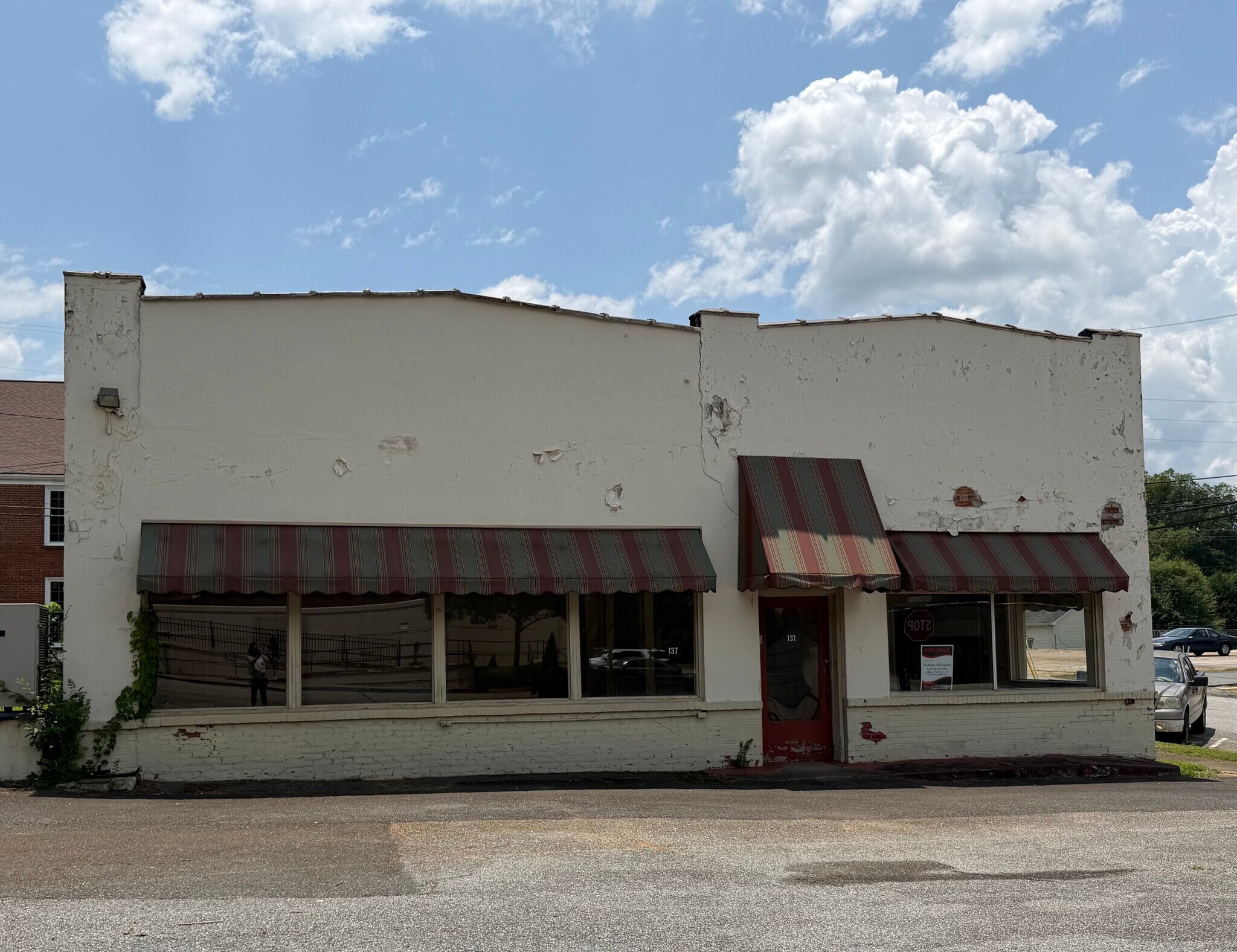137 W Main St, Manchester, GA for Sale