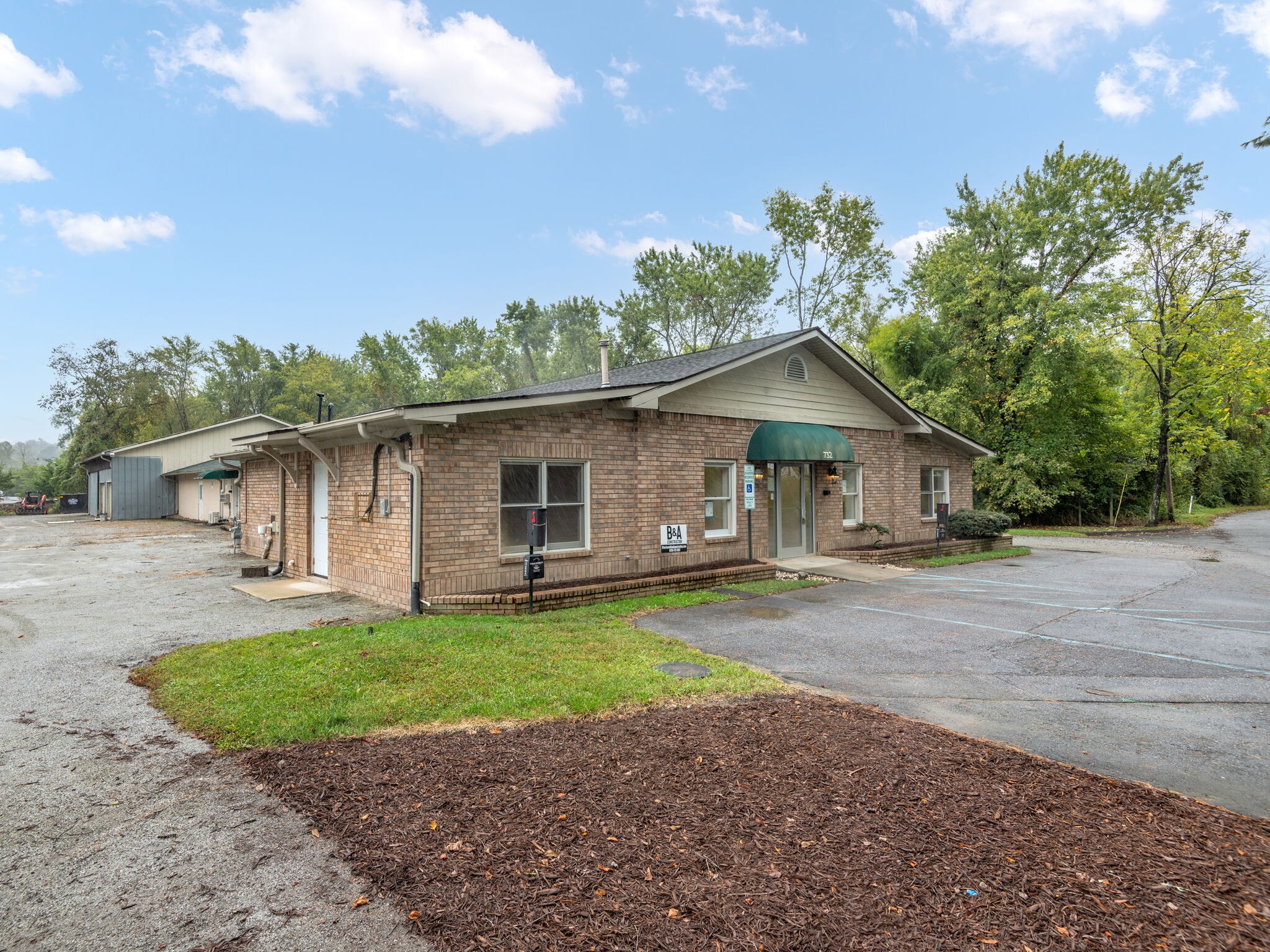 732 Jonesborough St, Hendersonville, NC for Rent