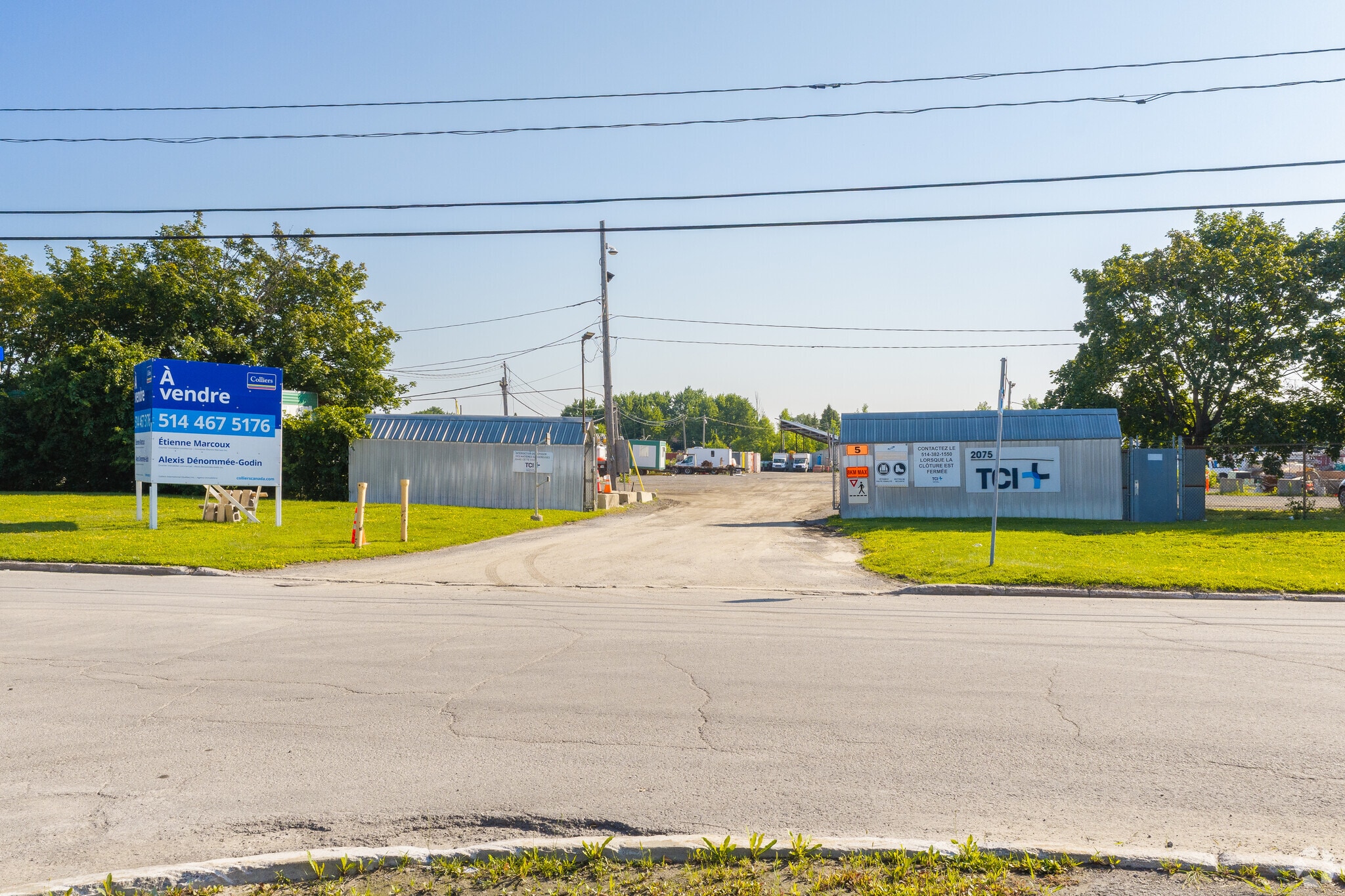 2155 Av Francis-Hughes, Laval, QC for Sale
