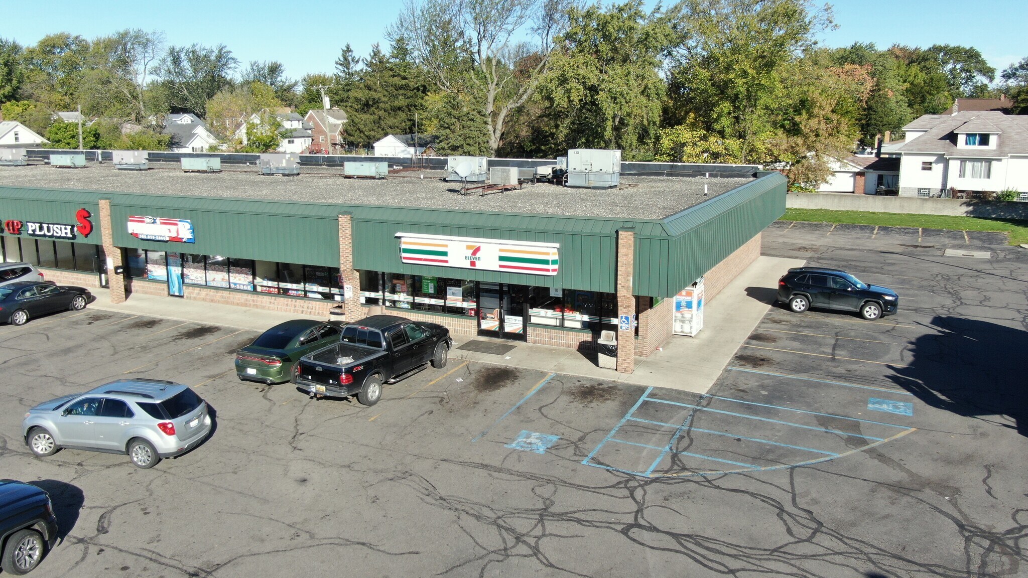 14919-15013 E Nine Mile Rd, Eastpointe, MI for Rent