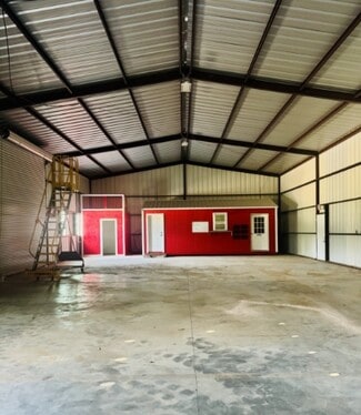 Luling, TX Industrial - 12550 Highway 183.