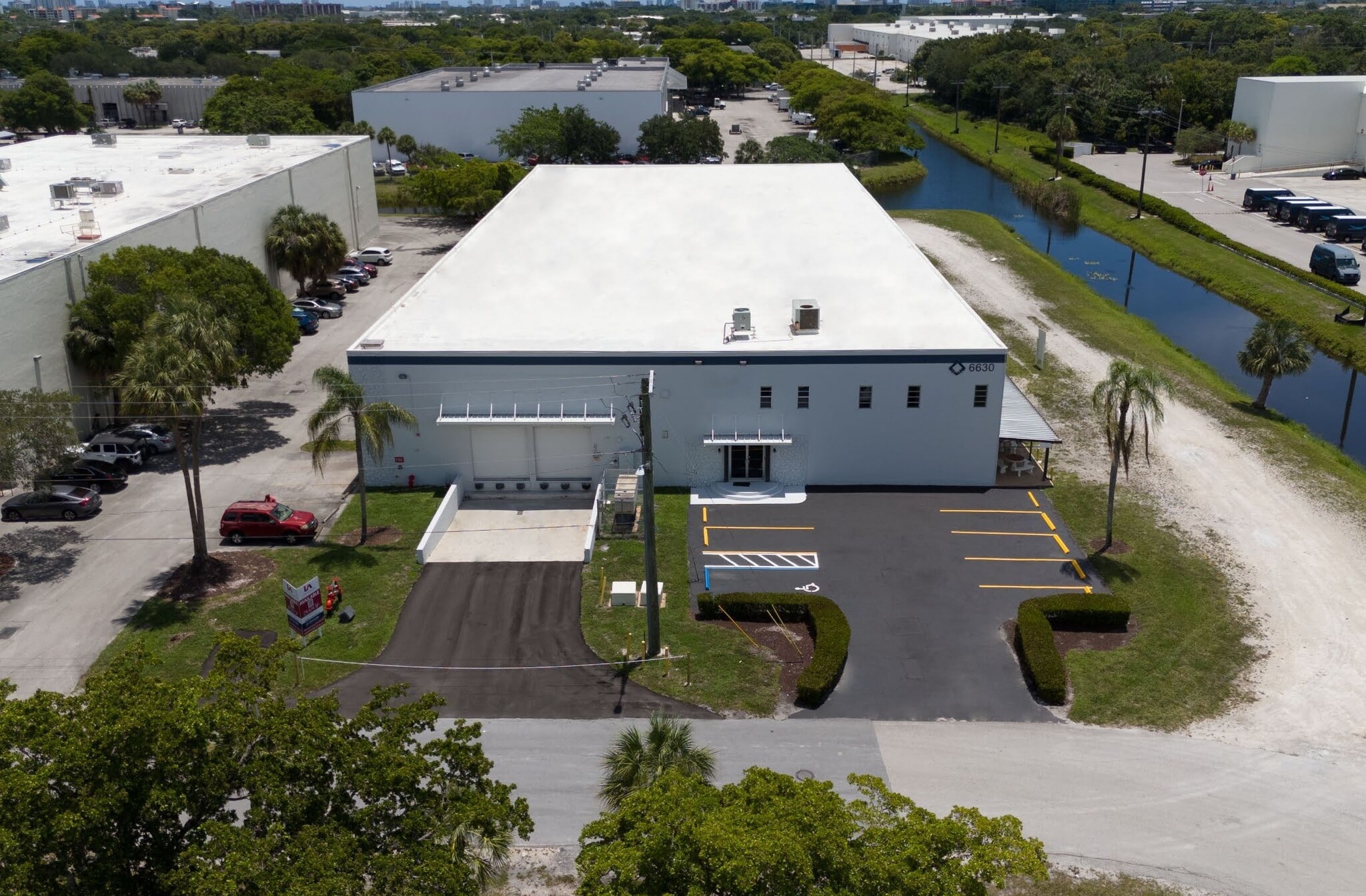 6630 NW 16th Ter, Fort Lauderdale, FL for Rent