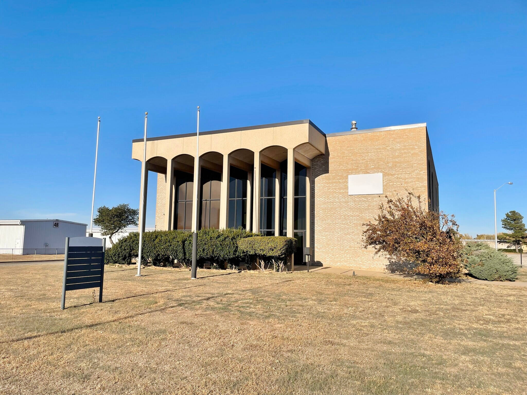 5600 Philip J Rhoads Ave, Bethany, OK for Rent