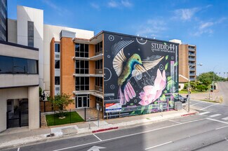 Corpus Christi, TX Apartments - 817 N Carancahua St