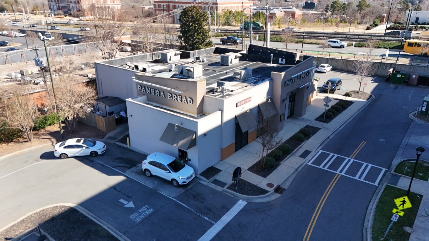 9321 Jw Clay Blvd, Charlotte, NC for Rent