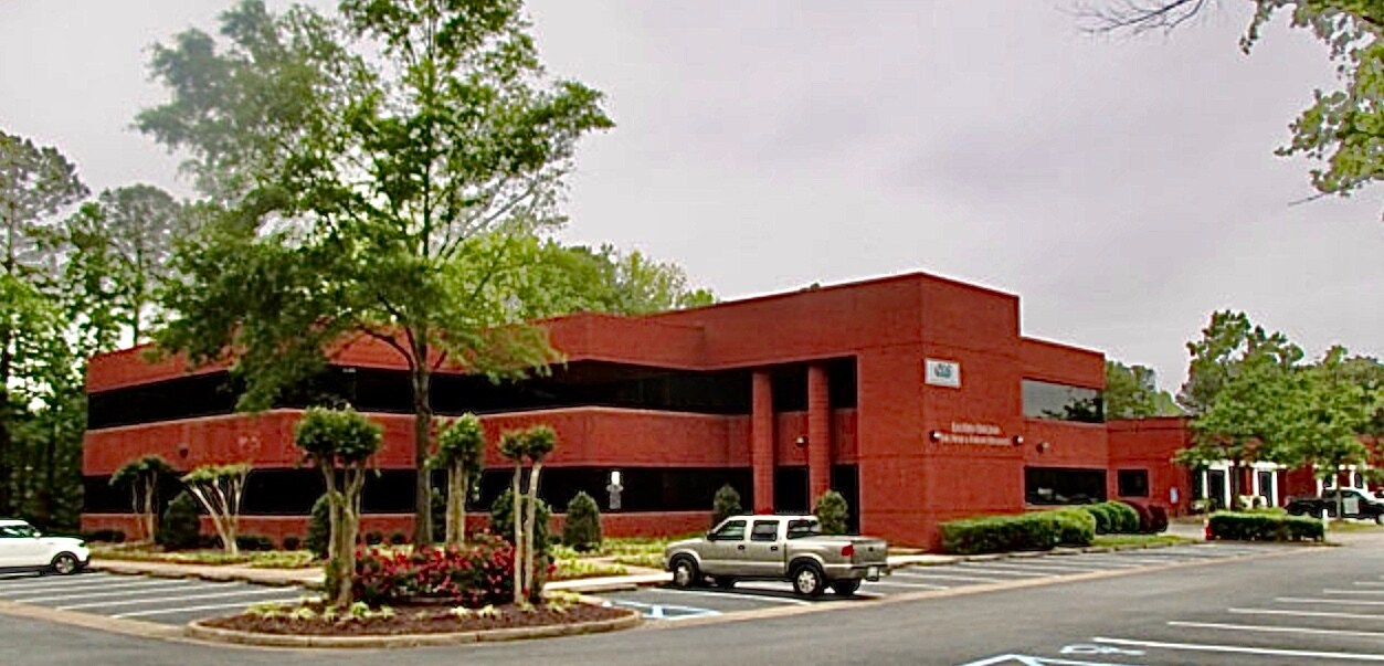 361 Southport Cir Virginia Beach, VA 23452 Industrial Park Property