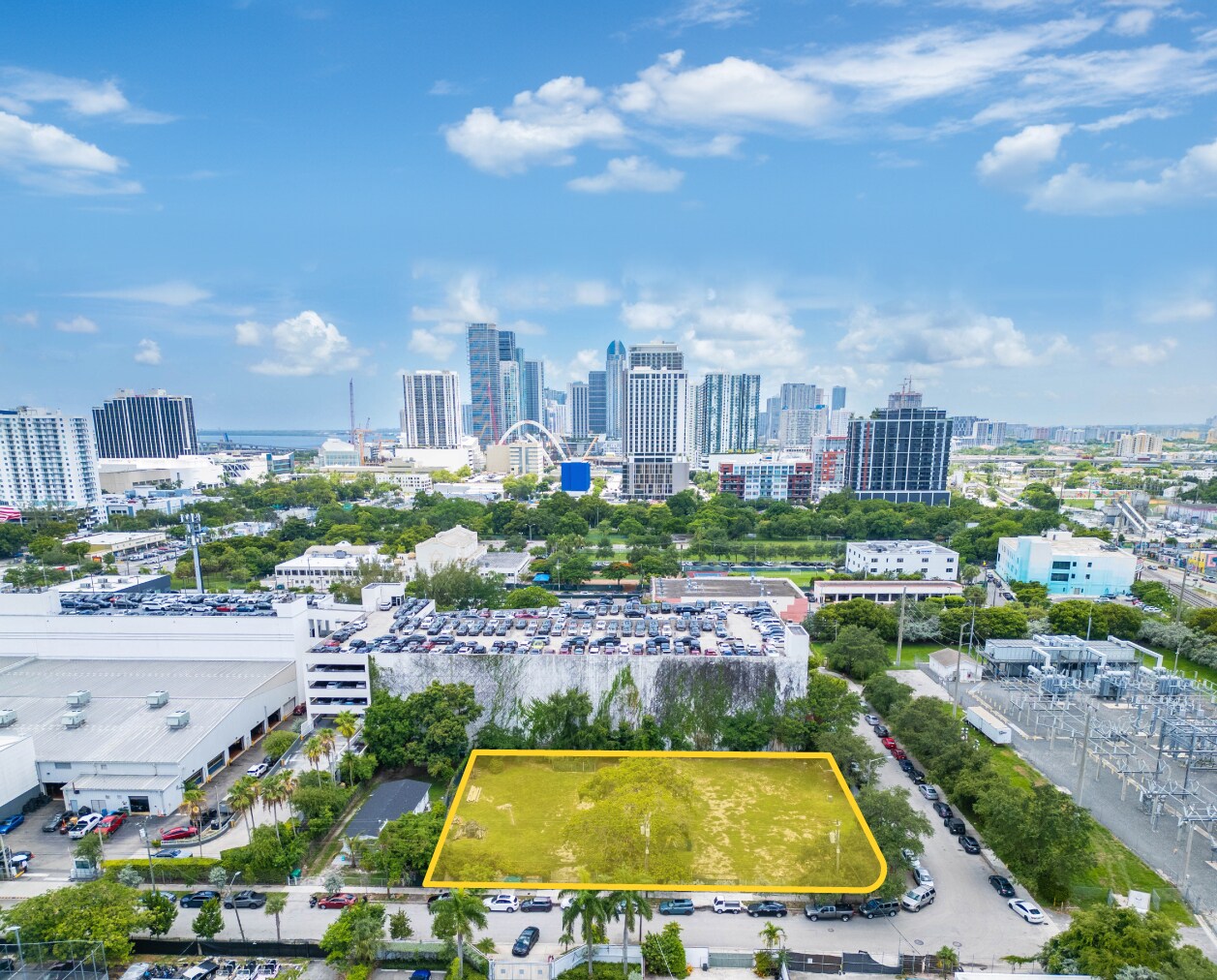 100-118 NE 21st St, Miami, FL for Sale