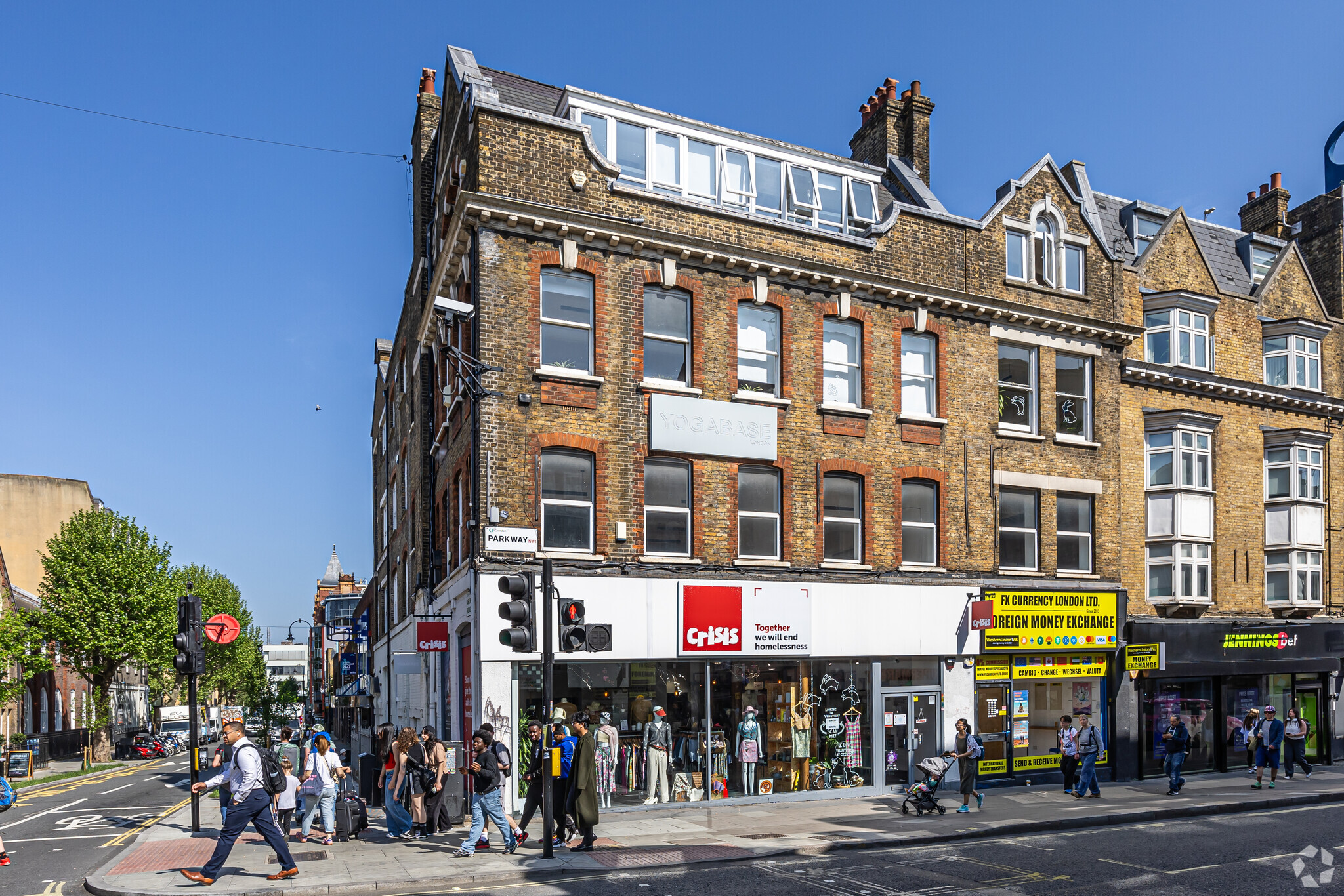 172-172A Arlington Rd, London, LND for Rent