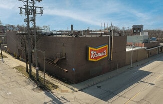 Milwaukee, WI Manufacturing - 207 E Lincoln Ave