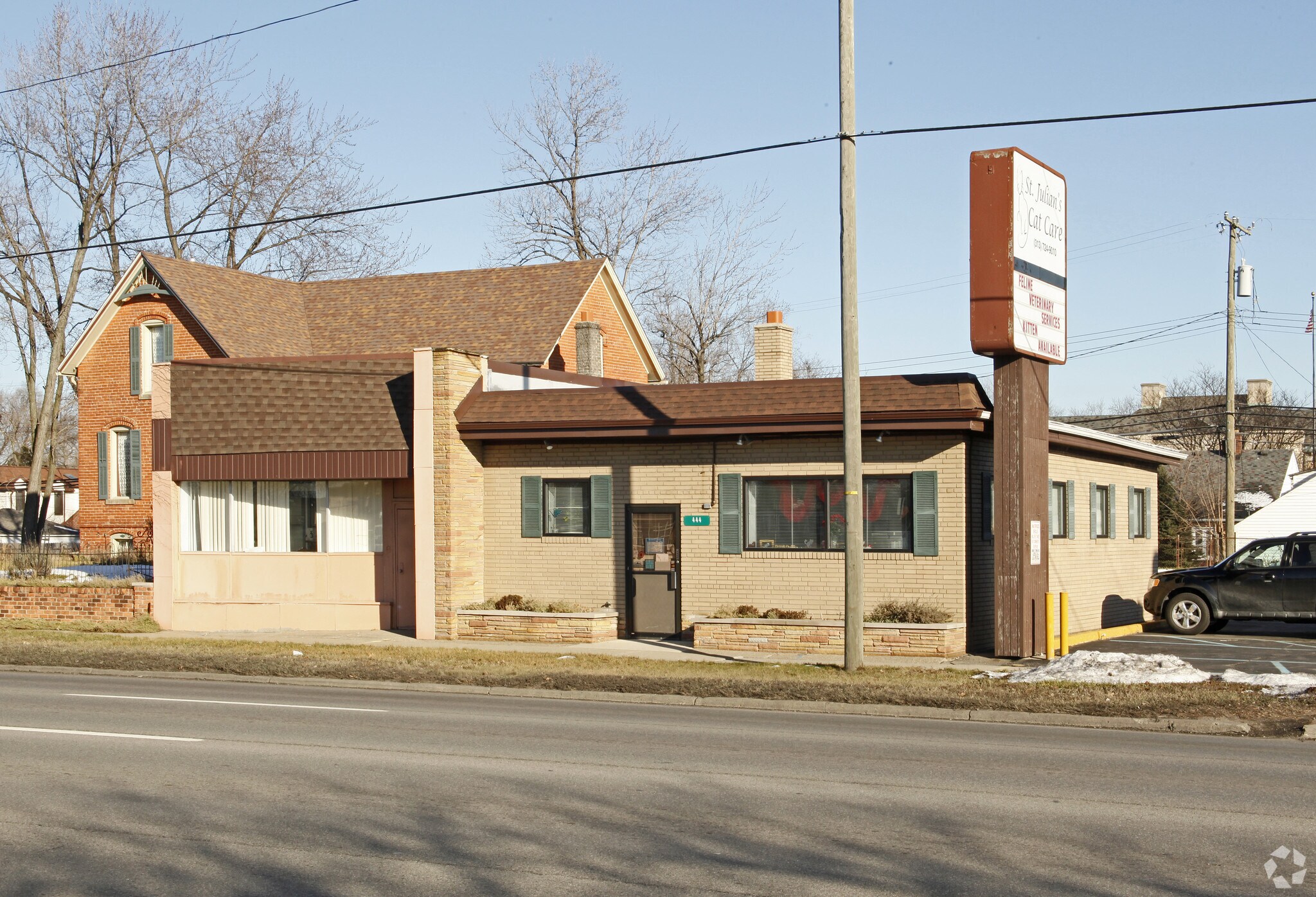 444448 N Telegraph Rd Dearborn, MI 48128 Retail Property for Lease