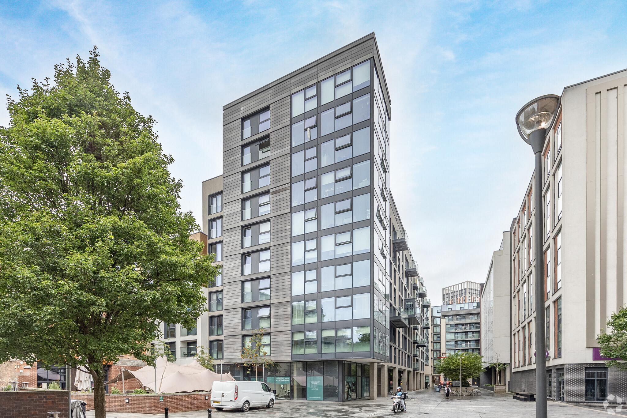Hawkins Ln, Bristol, BST for Rent