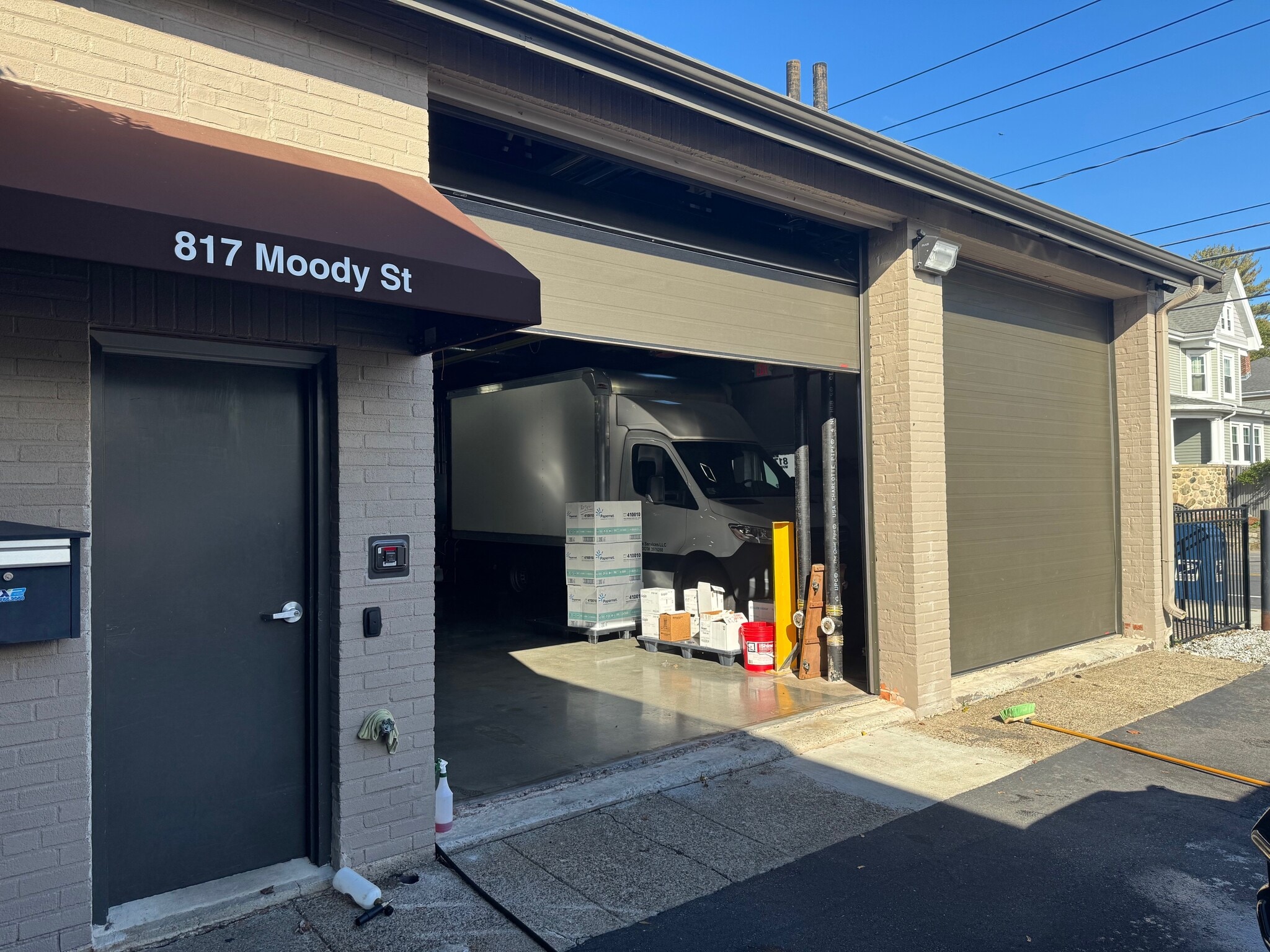 817 Moody St, Waltham, MA for Rent