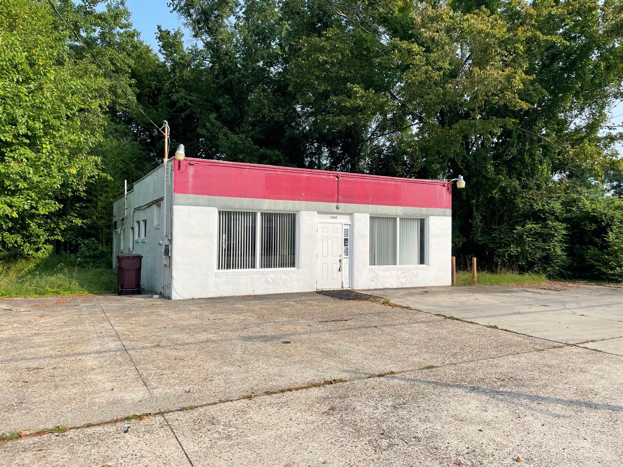 1048 N Washington Hwy N Chesapeake, VA 23323 Retail Property