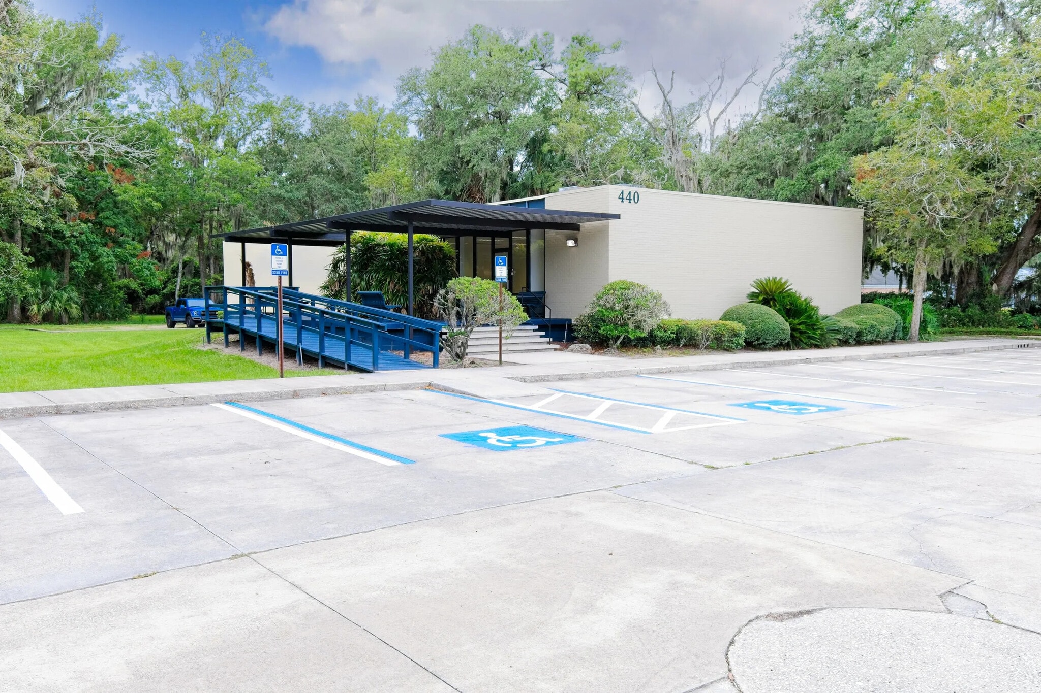 440 Kingsley Ave, Orange Park, FL for Sale