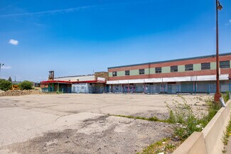 Brampton, ON undefined - 16-26 Kennedy Rd N