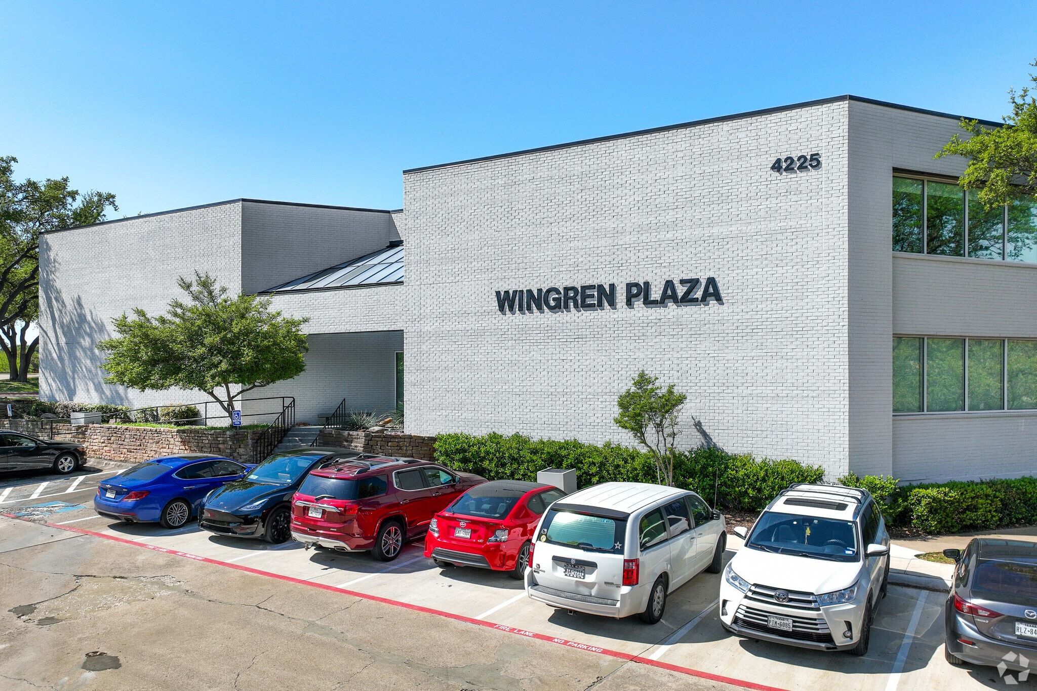 4225 Wingren Dr, Irving, TX for Rent