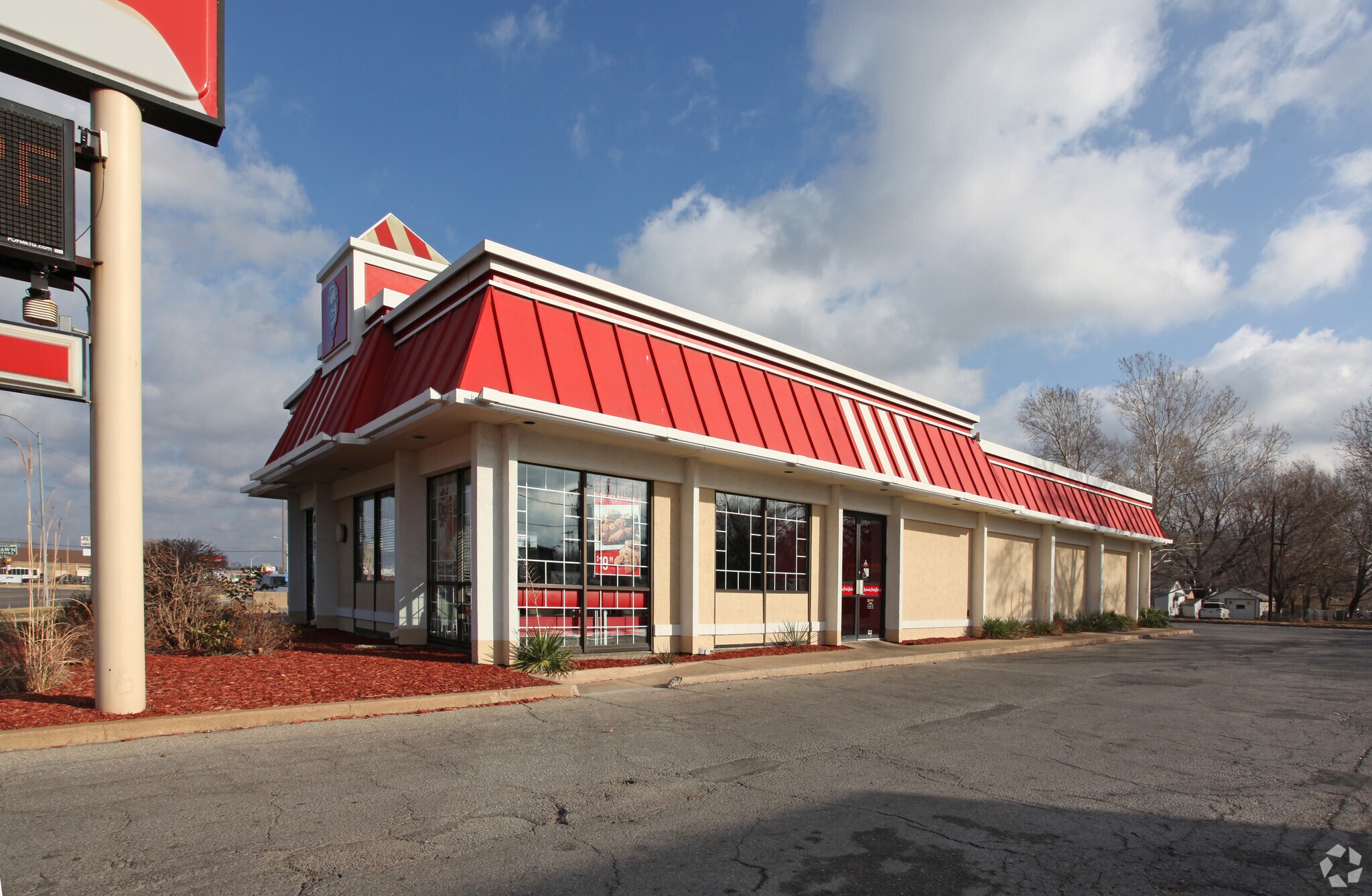 1812 NW Topeka Blvd, Topeka, KS for Rent