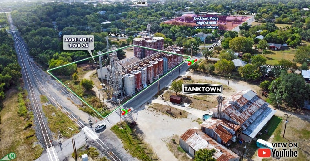 804 N Pecos St, Lockhart, TX for Rent