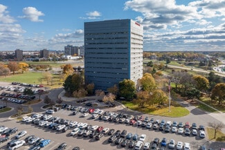 Southfield, MI Office, Office/Medical - 18000 W 9 Mile Rd