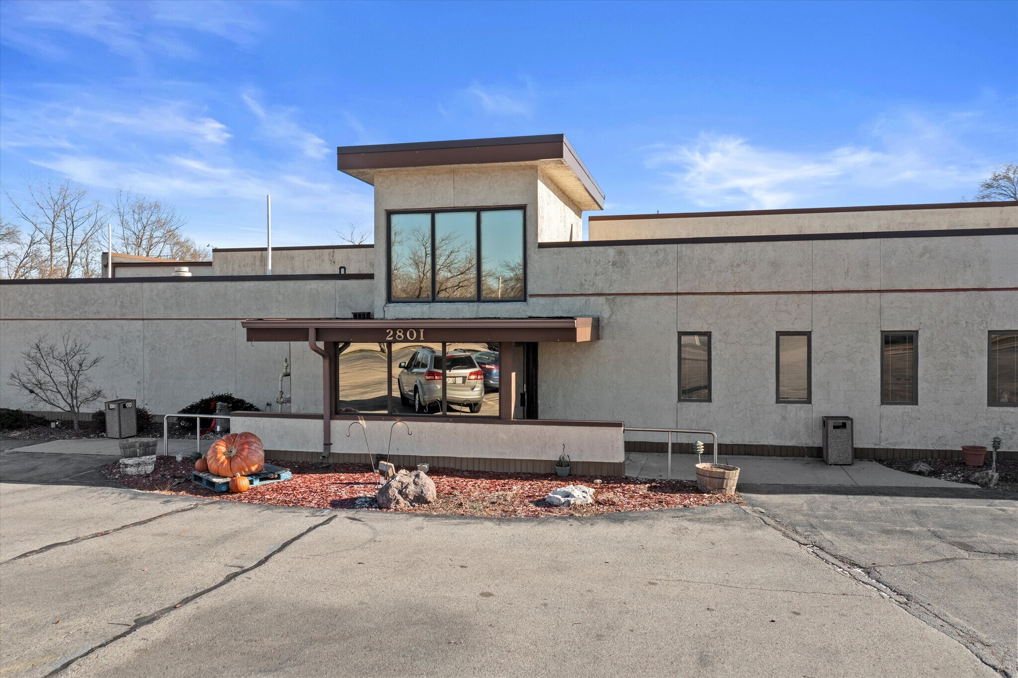 2801 30th Ave, Kenosha, WI for Sale