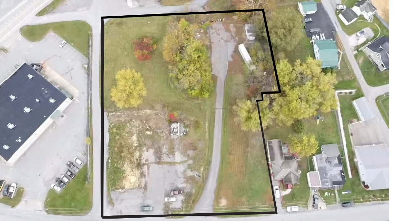 112 Blueville Dr, Grafton, WV for Sale