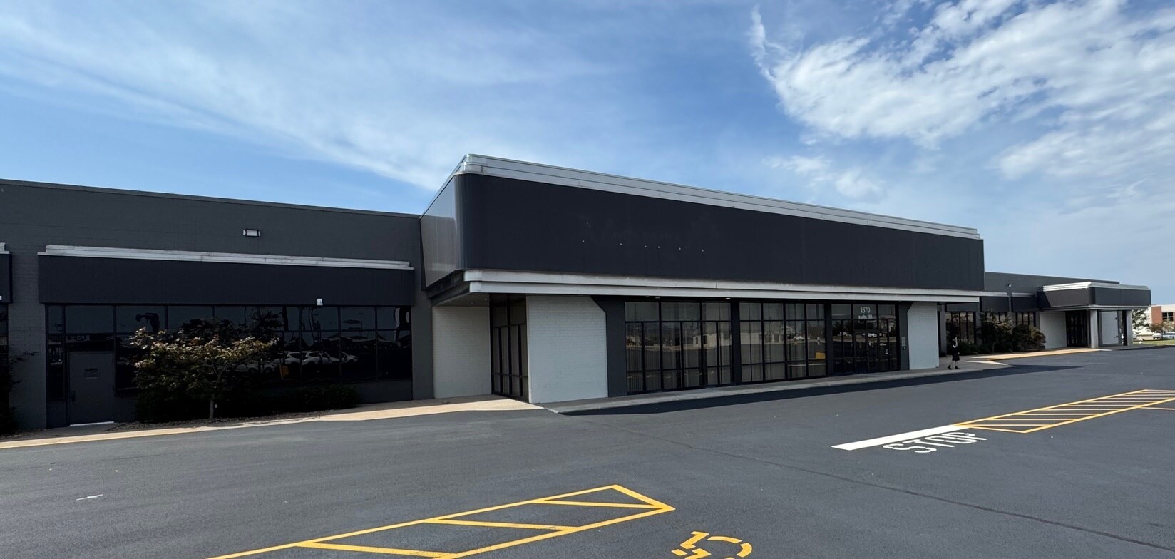 1550-1570 W Battlefield St, Springfield, MO for Rent