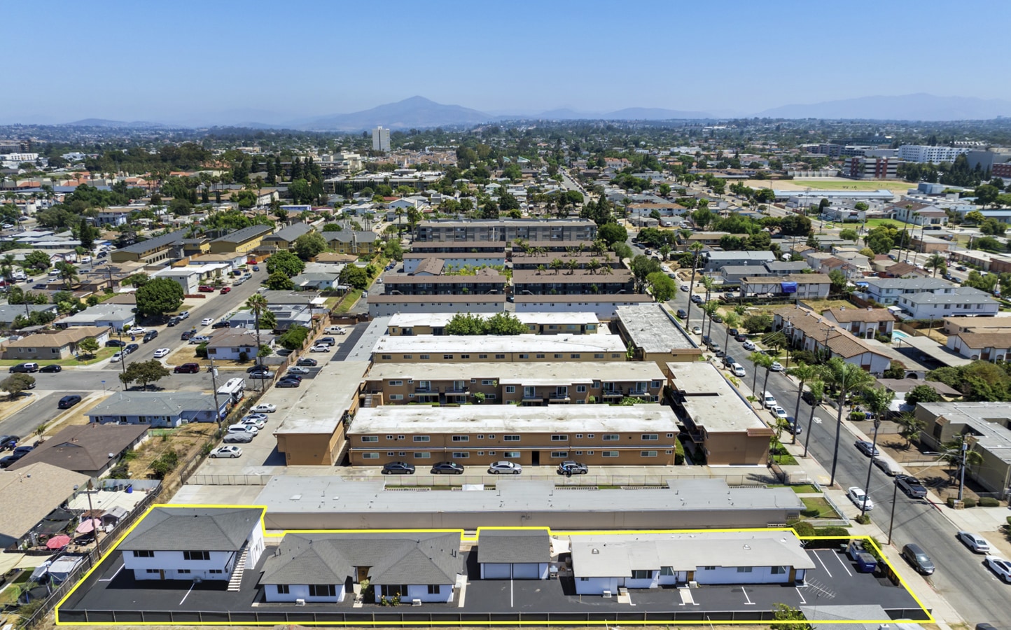 569 Park Way, Chula Vista, CA for Sale