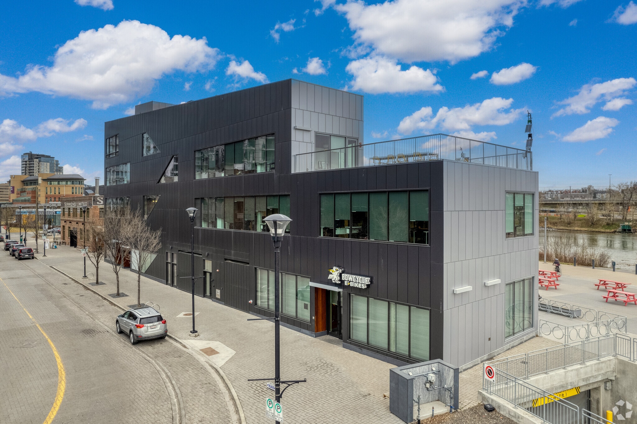 632 Confluence Way SE, Calgary, AB for Rent
