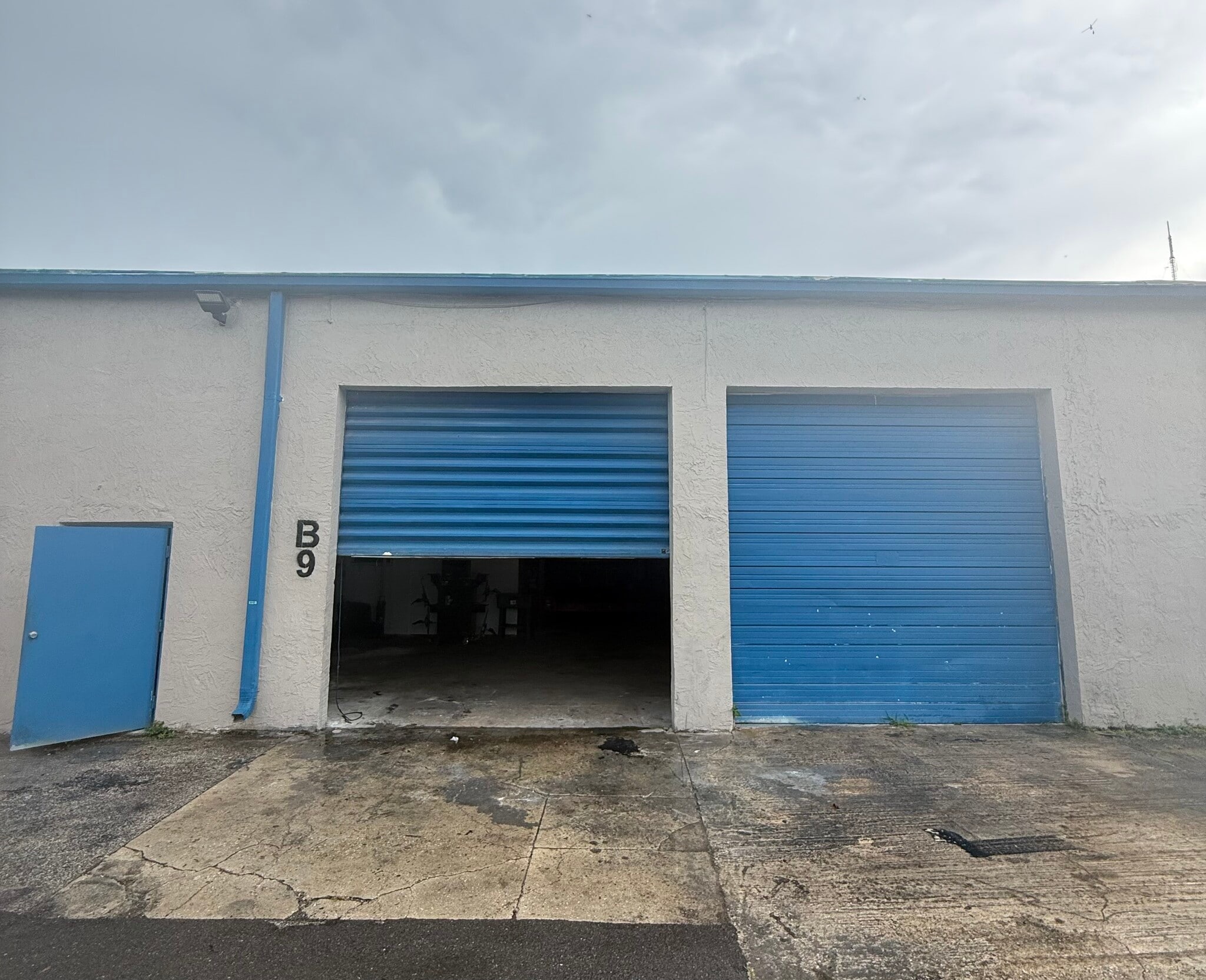 4711 W Hallandale Beach Blvd, Hollywood, FL for Rent