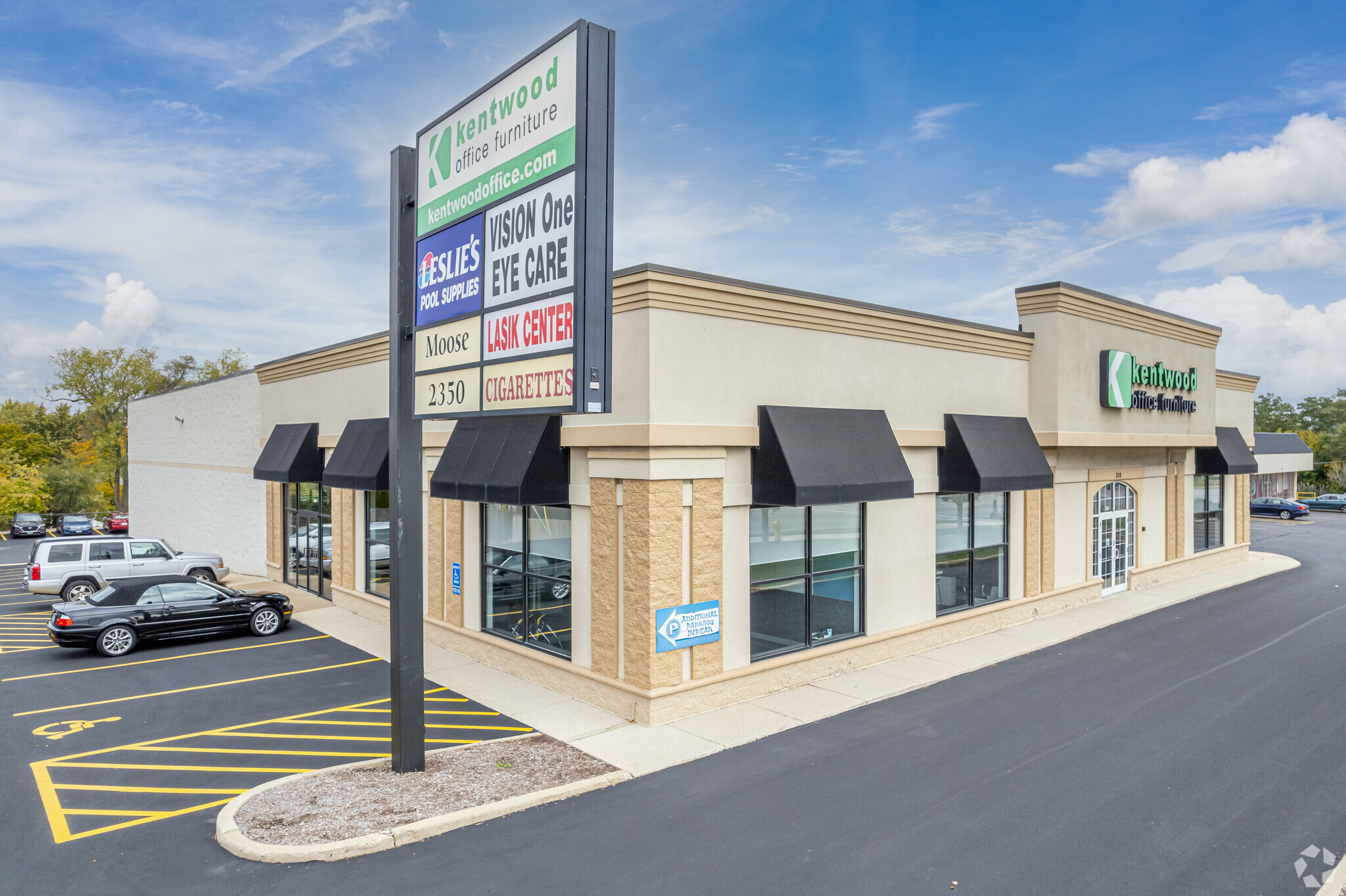 310-330 W Roosevelt Rd, Lombard, IL for Rent