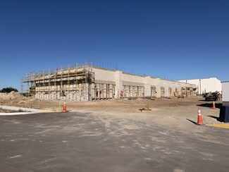 Fort Myers, FL Retail - 13630 Goldenwood Dr