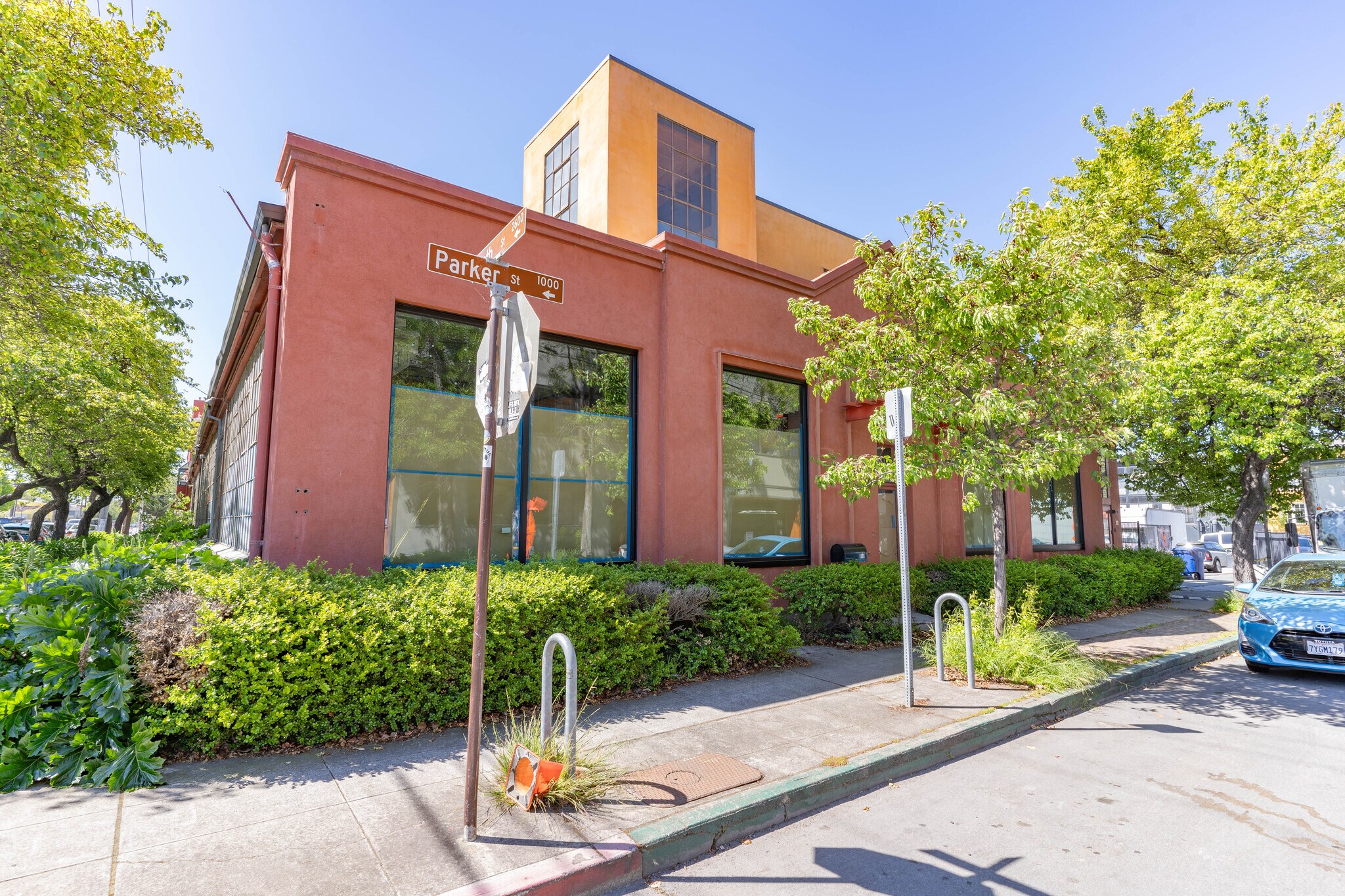 950 Parker St, Berkeley, CA for Sale